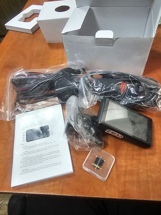 Vând camera dubla auto