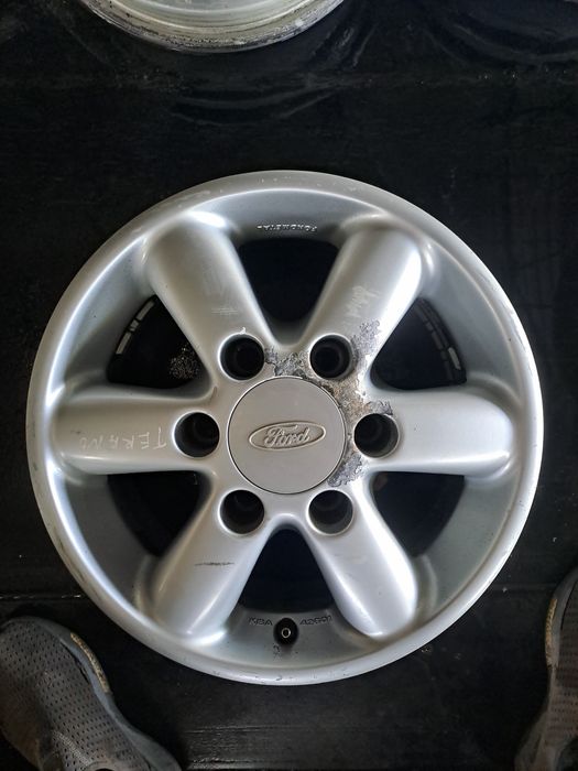 Диски 15 размера FORD maverick  Transit