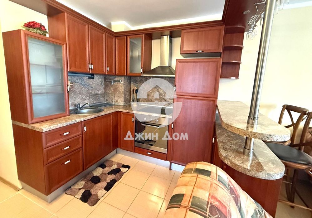 Продава се Тристаен апартамент в к.к. Слънчев бряг - 105 кв.м за 617 €/кв.м - Снимка #3