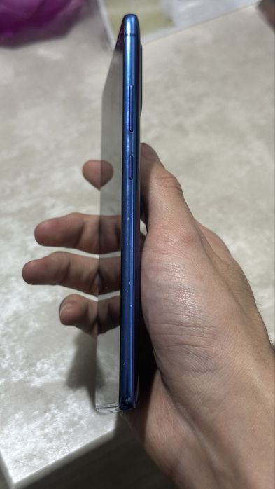 Продам Samsung S10 lite