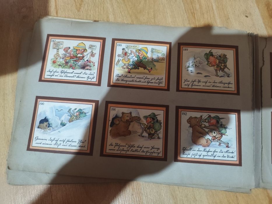 Стар албум с цигарени картинки 30/40те години