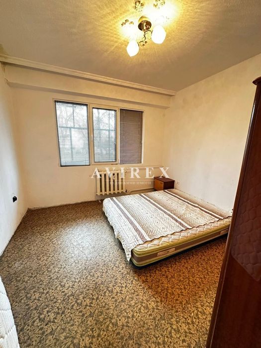 Дава се под наем Двустаен апартамент в Пловдив, Гагарин - 68 кв.м за 348.84 € - Снимка #9