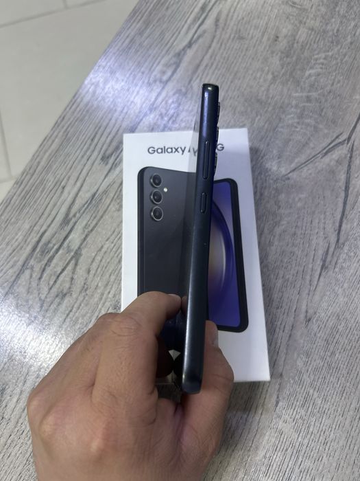 А54 почти как новый