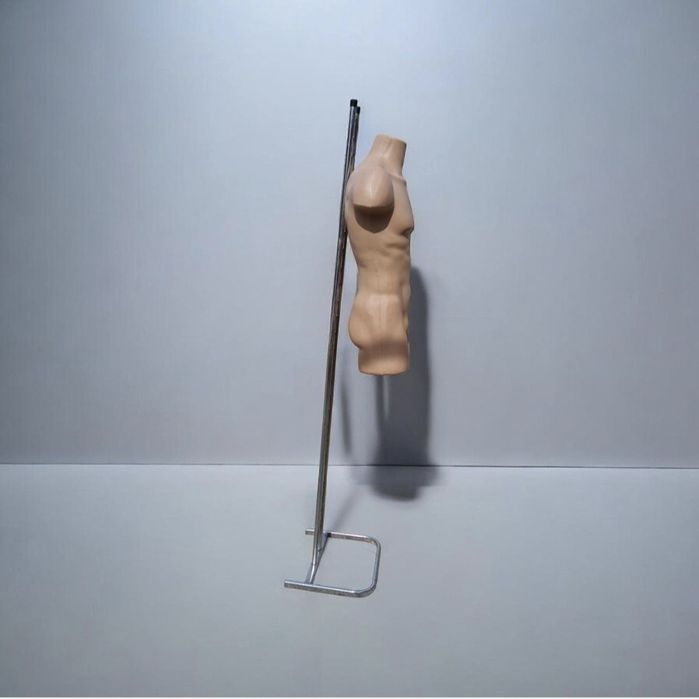 Vand scarita pentru agatat manechin de dama sau de barbati