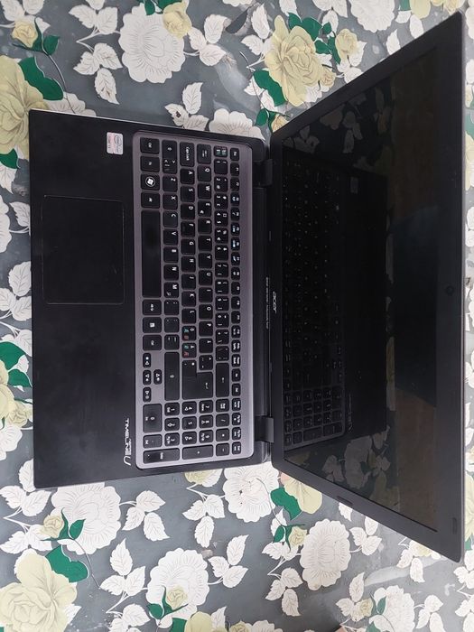 Laptop Acer Aspire i3