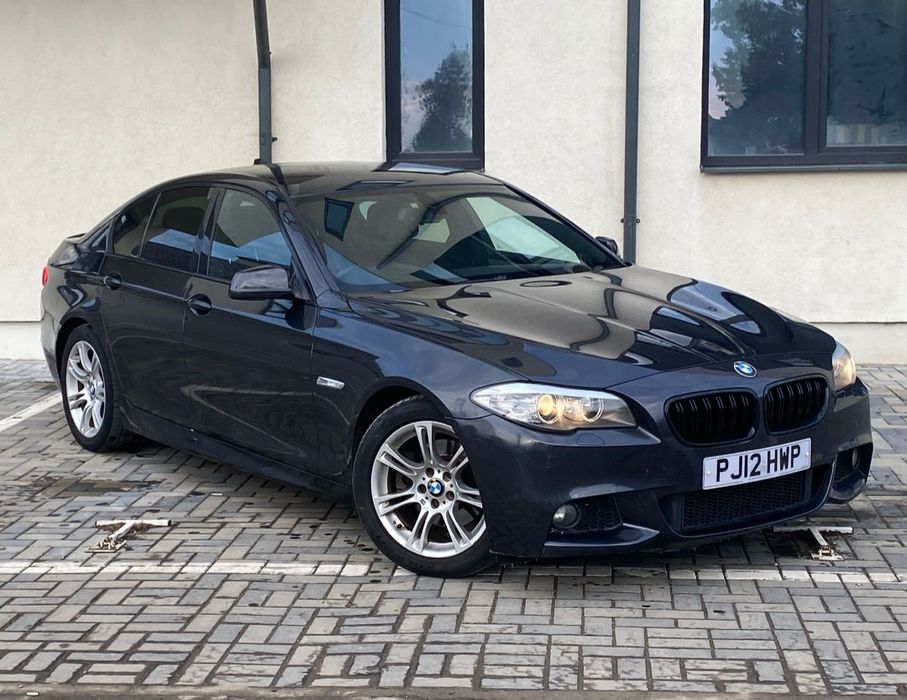 Vând Bmw F10 M pachet