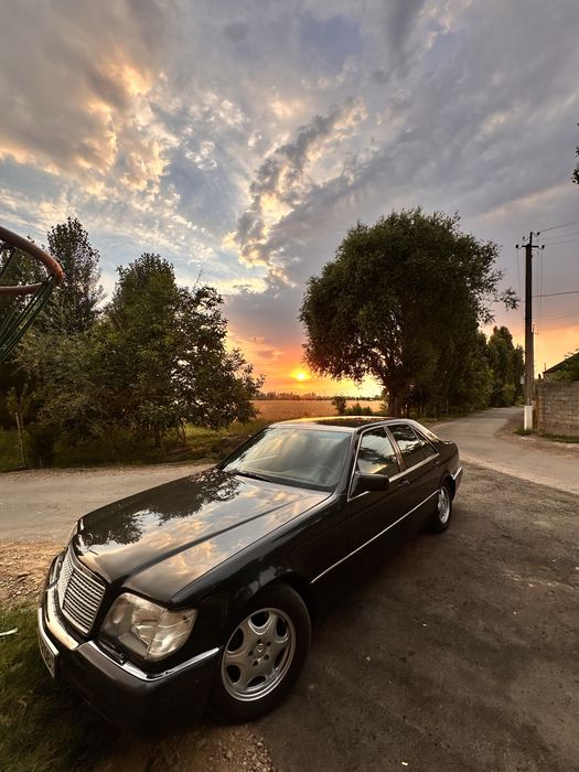 Mercedes-Benz W140