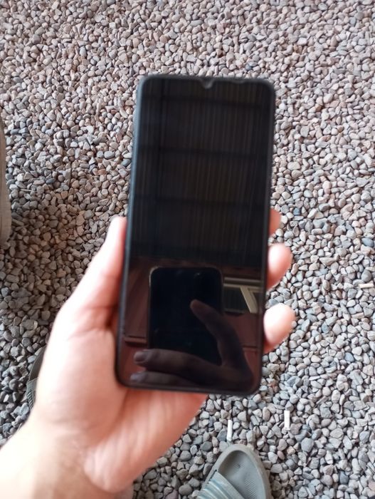 Telefon sotiladi srochni Redmi 12c