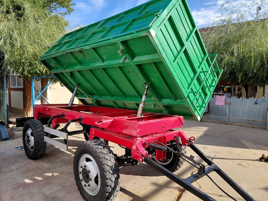 Remorca 5 tone basculabilă!!