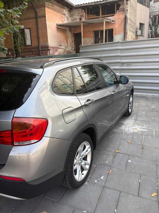BMW X1 4X4 an 2011