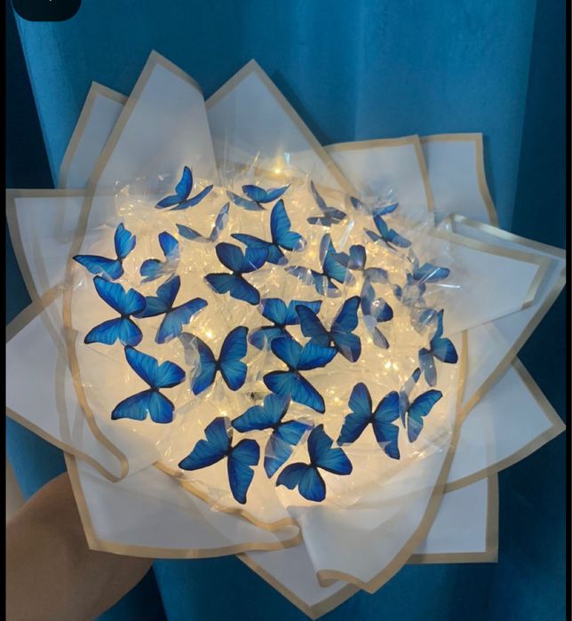 Букет из бабочек с доставкай