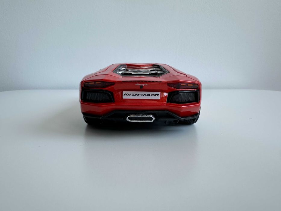 Macheta auto Maisto Lamborghini Aventador LP700-4 1/24