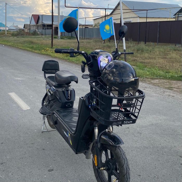 Электро скутер (велосипед) Evestar 8