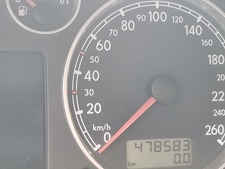 VOLKSWAGEN Passat 2001 — imagine 3
