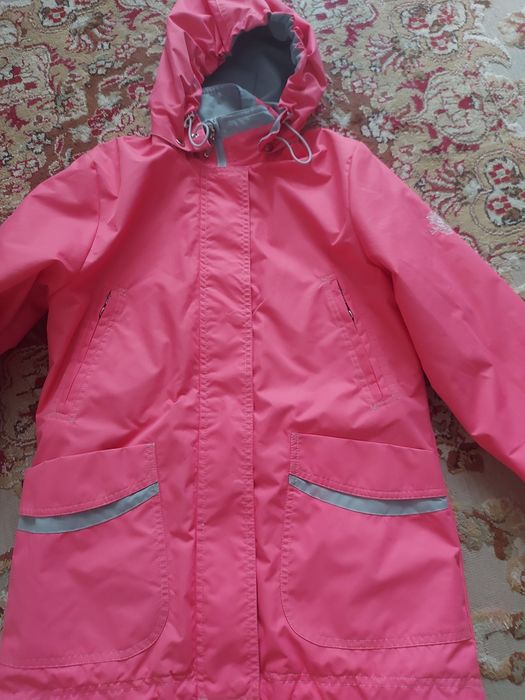 Продам куртку жен.