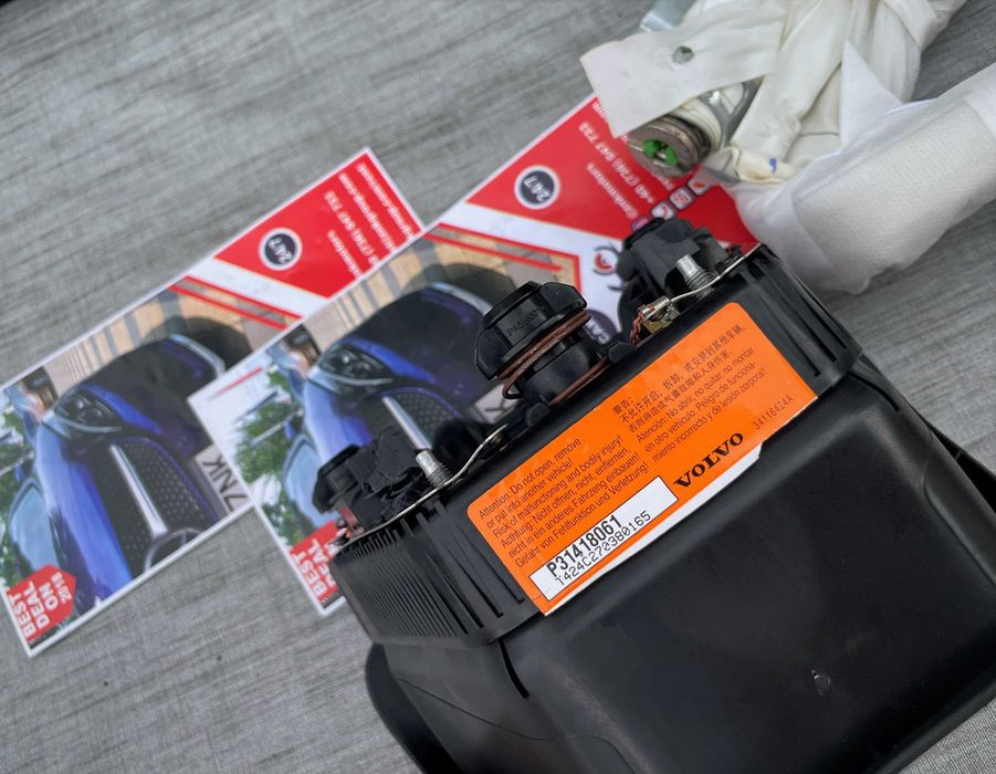 Volvo XC60 plansa de bord - kit airbag volan pasager - set centuri