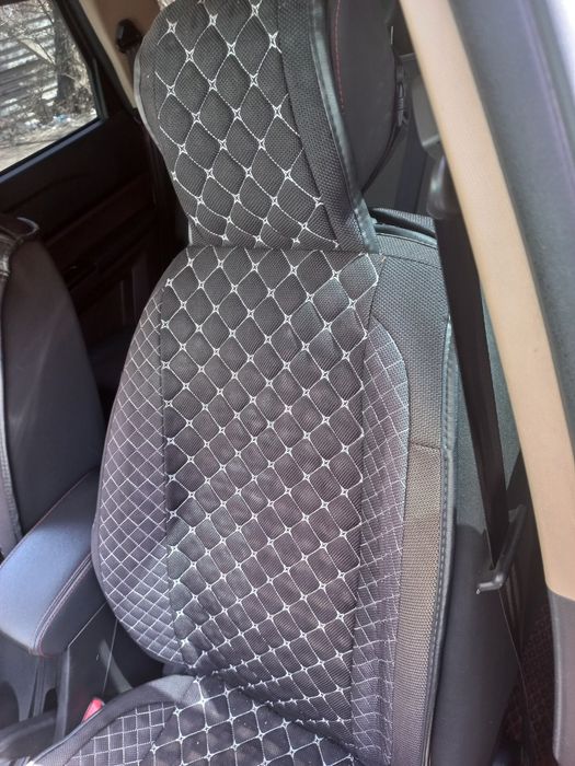 Продам чехлы б/у