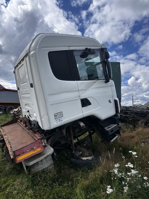 Cabina, cutie de viteze si motor camion scania