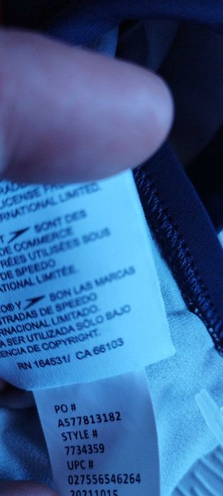 Bustieră inot de la Speedo! Marimea: S! Nou far etichete! Albastru.ros