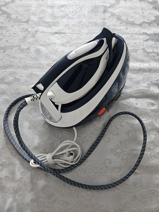 Stație de călcat Tefal  Pro Express Protect