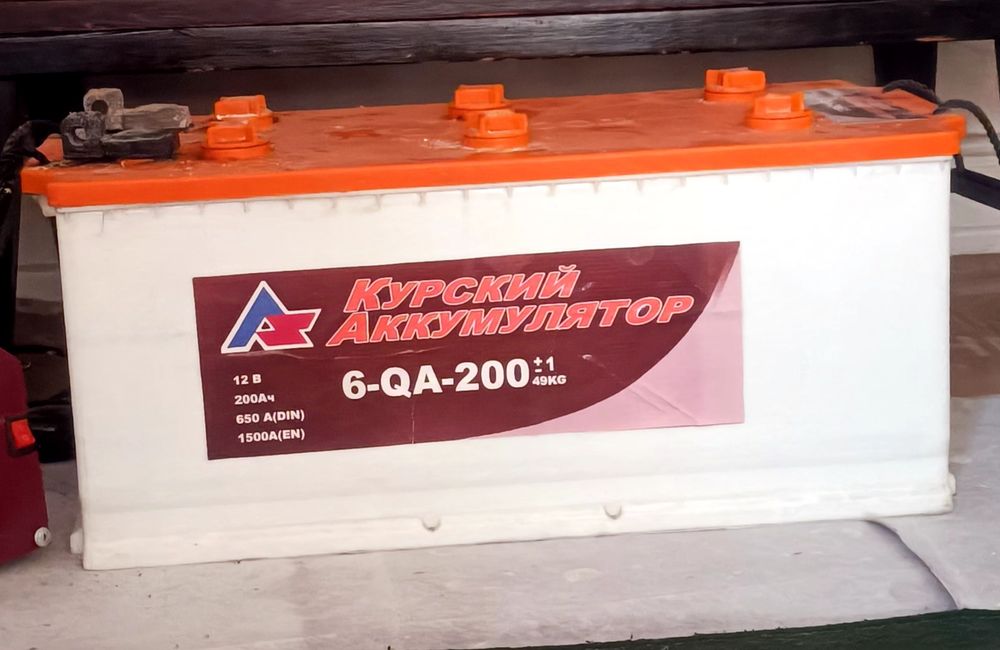 Аккумулятор 6-QA-200 + 1.5 кв инвектор