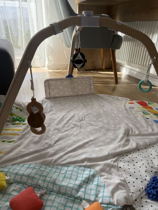 Saltea Lovevery bebelusi