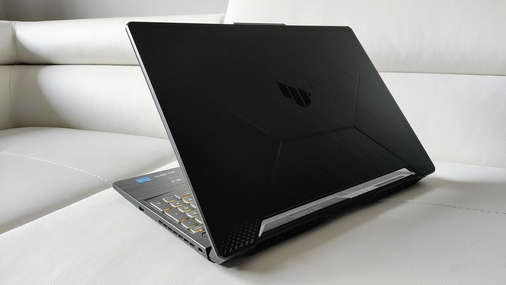 Laptop gaming ASUS TUF nou, intel core i7-11800H, video RTX 3060