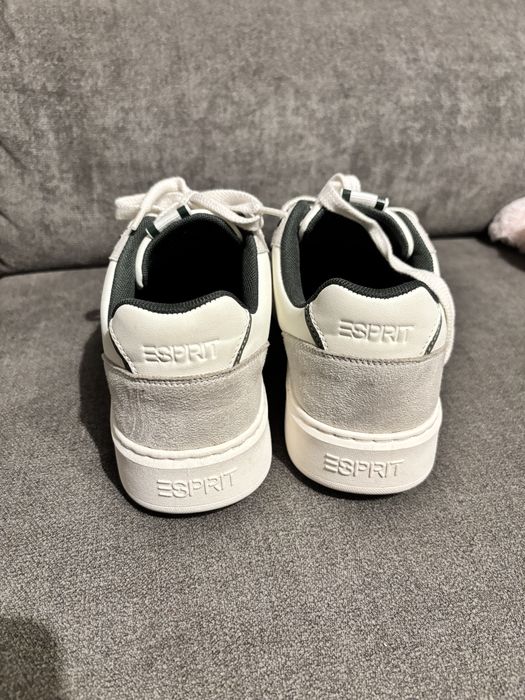 Adidasi Esprit marime 40