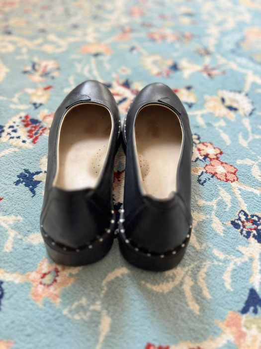 Продам туфли школьные