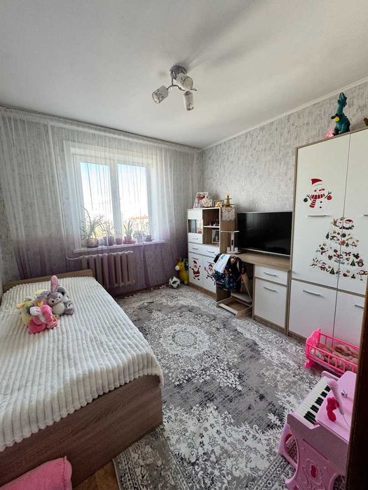 Продам 3 комнатную квартиру