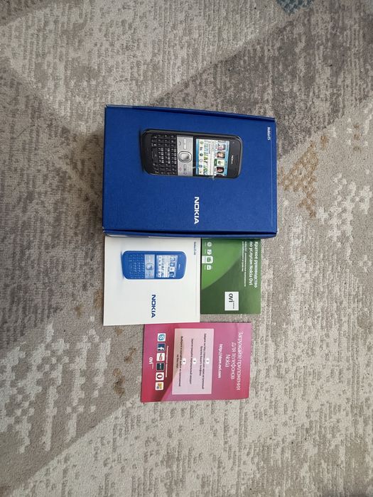 Продаю Nokia e5-00