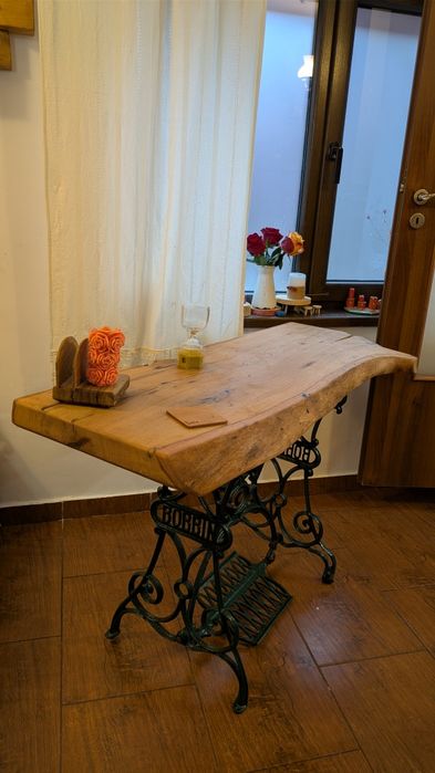 Masa Stejar Masiv. Margini Naturale. Livrare Imediată