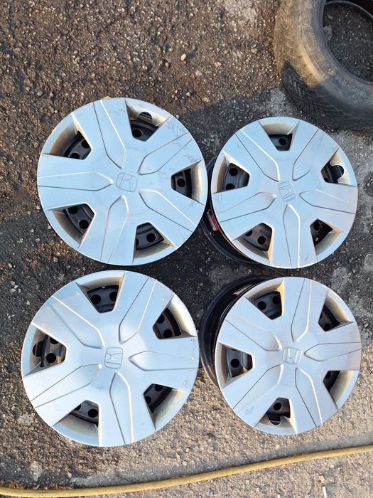 Хонда-16цола-5/114,3-200лв.-с тасове-оригинални