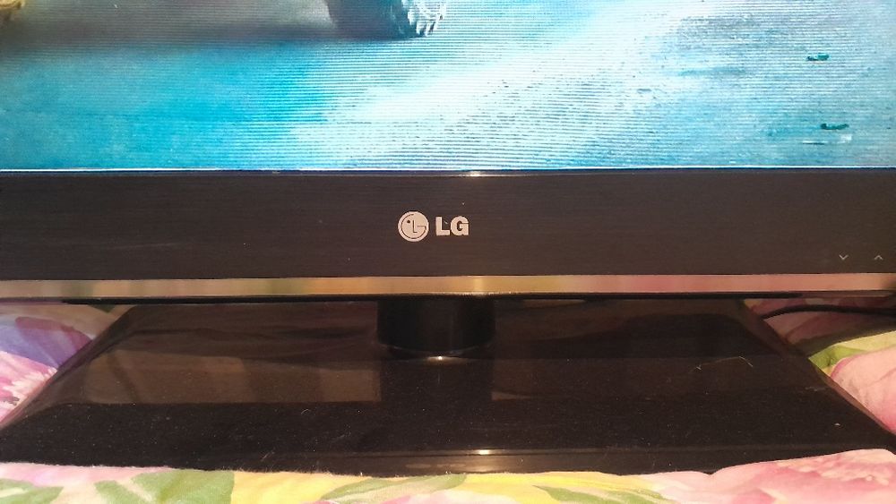 Телевизор Ж.К. LG
