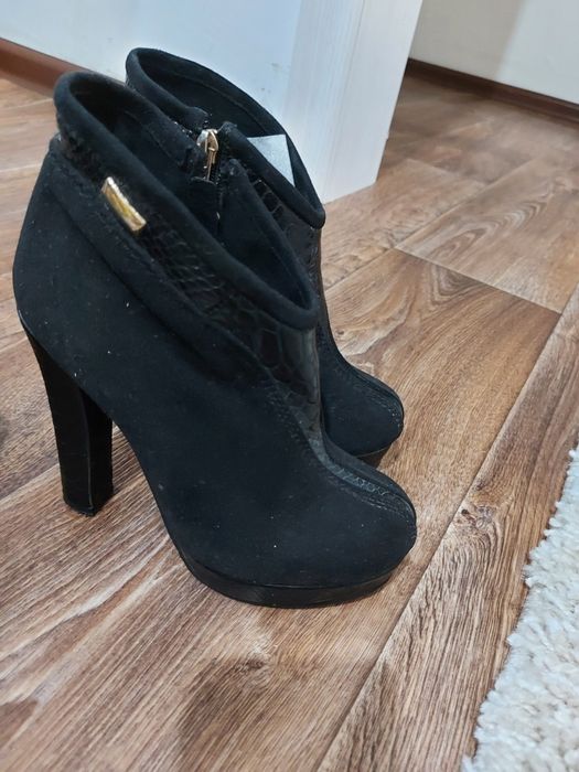 Продам осенние обувь женские