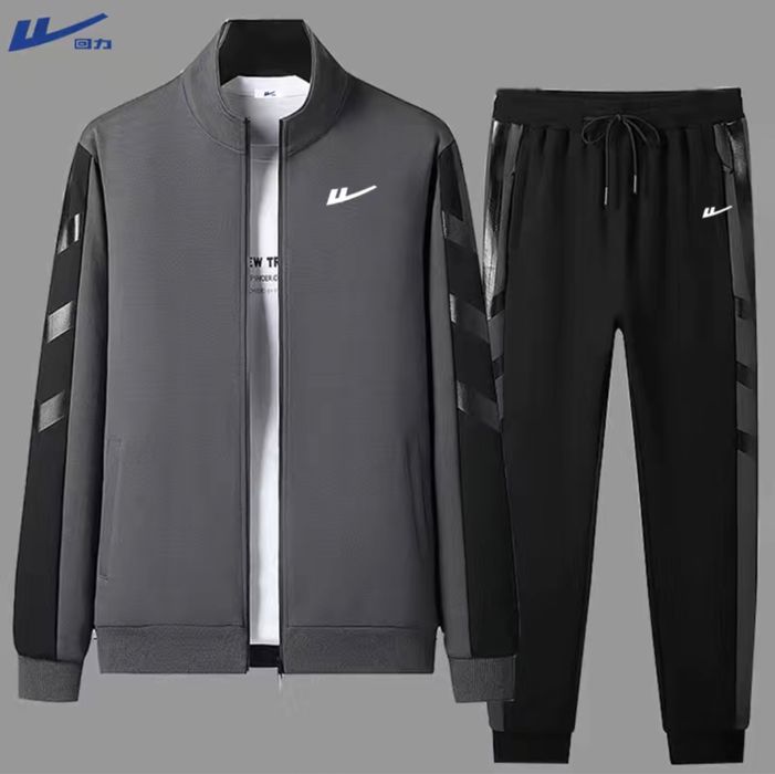 Продаю спорт костюм