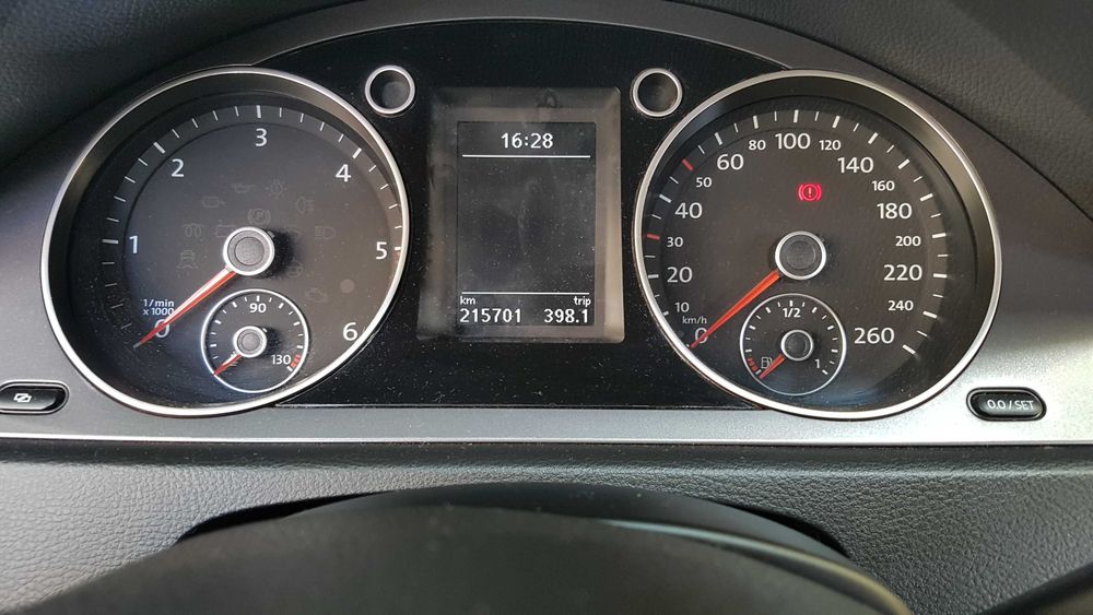 VOLKSWAGEN Passat 2010 — imagine 2