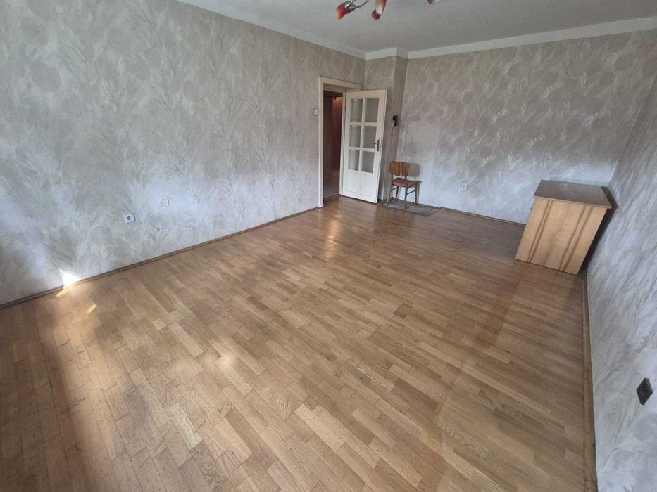 Apartament 3 camere ultracentral parter Carei