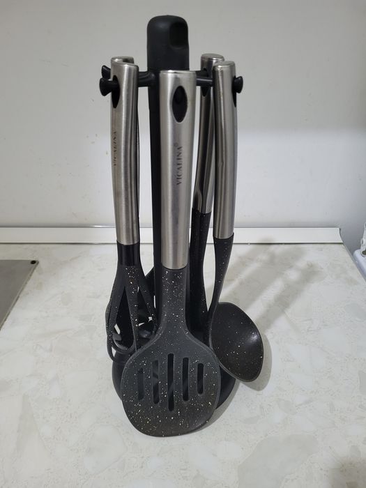 Кухонный набор инстурментов б/у