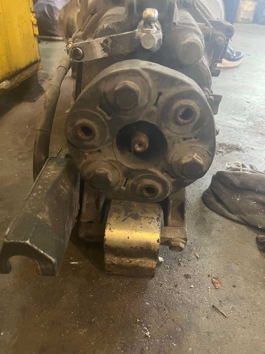 Ръчна 6 степенна скоростна кутия Мерцедес W203