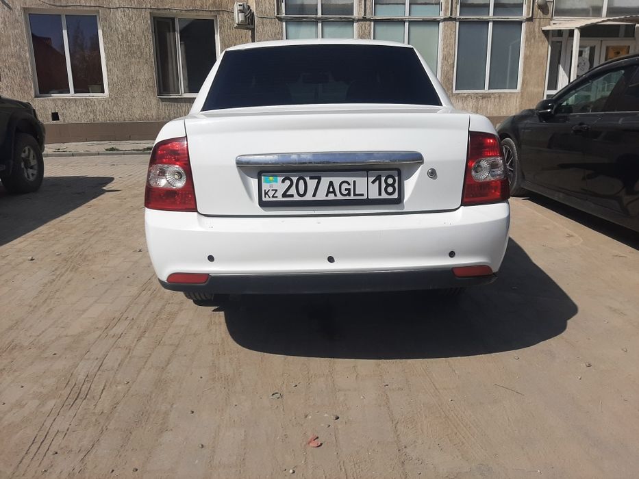 Продам приора 1 люкс