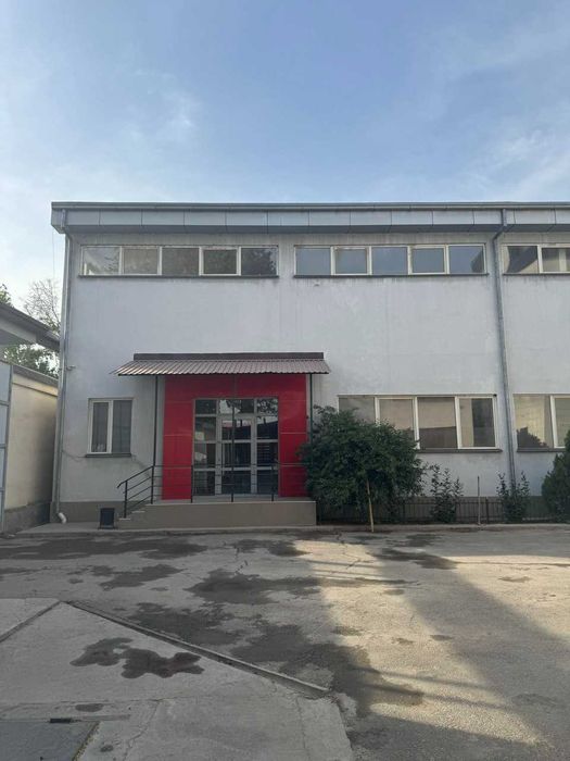 Бектемир! Продам производственное здание на участке 32,5 сотки