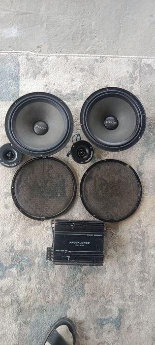 колонка на машина