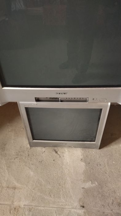 Продам телевизор Сони