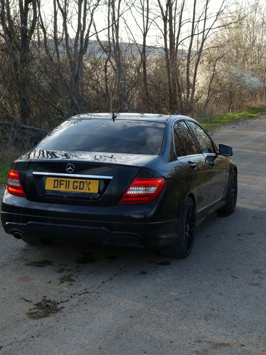 НА ЧАСТИ мерцедес Ц класа w204 651 двигател