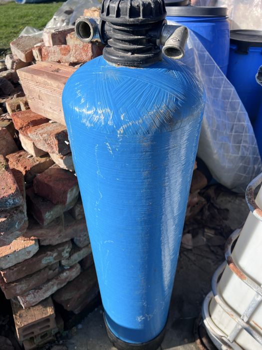 Бутилка за йонообменна смола