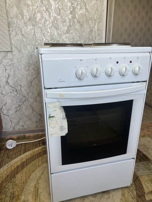 Электро плита.                              .