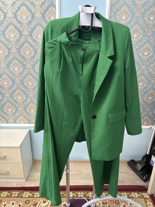 Продам вещи не дорого , одевала раз