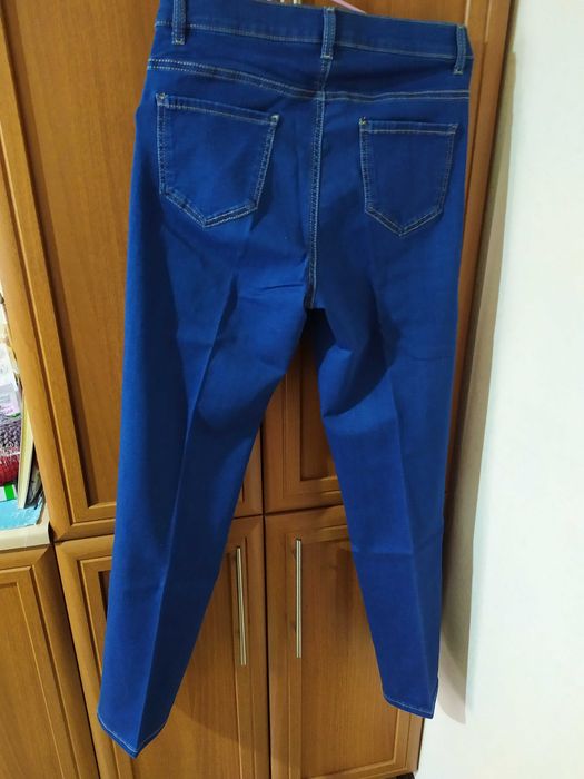 Новые джинсы женские  Carera jeans размер М
