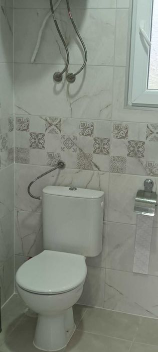 Новопостроена къща за гости в Езерец